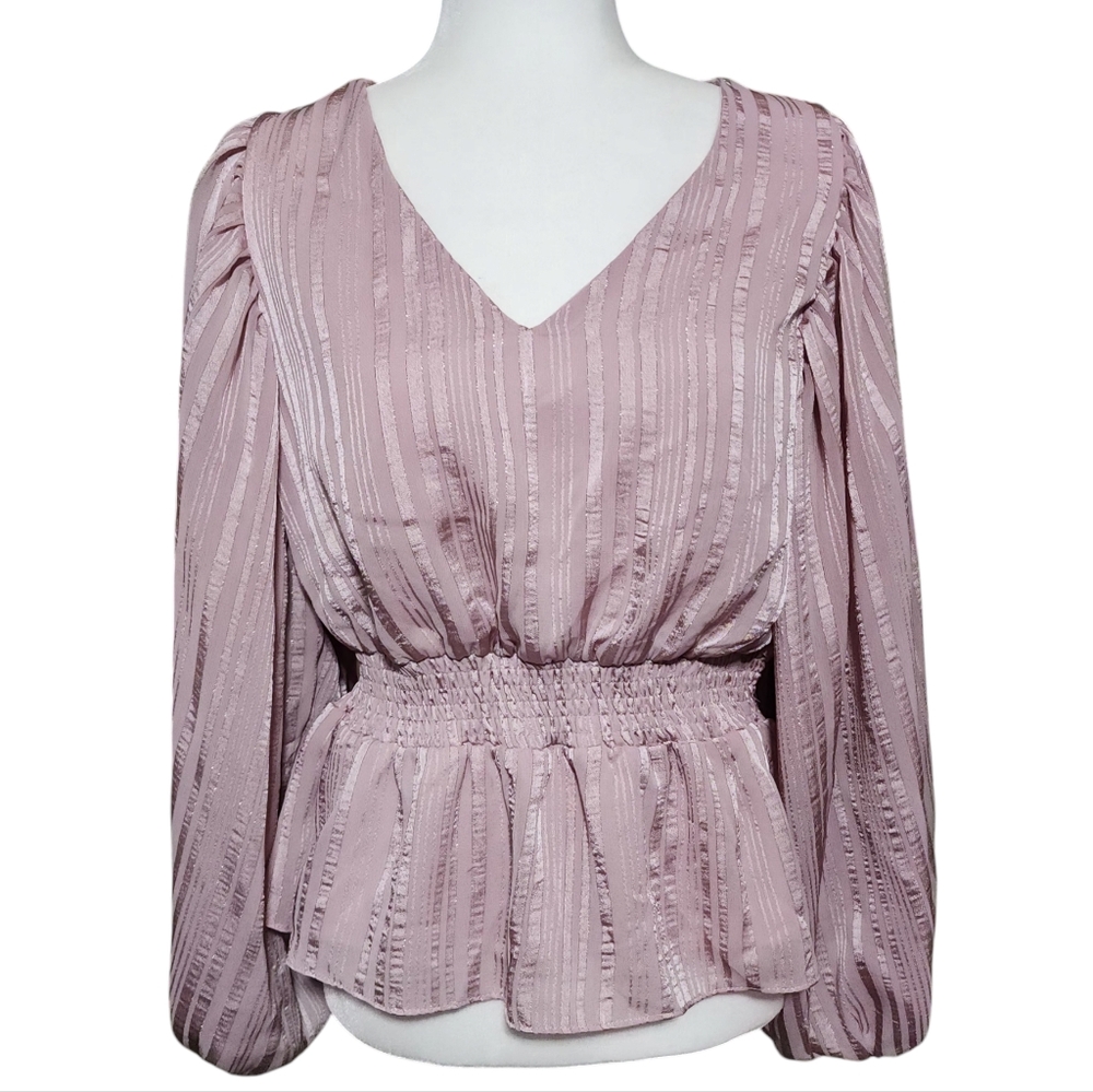 She + Sky Long Sleeve Jaquard Smocked Top with Puff Sleeves Size Medium